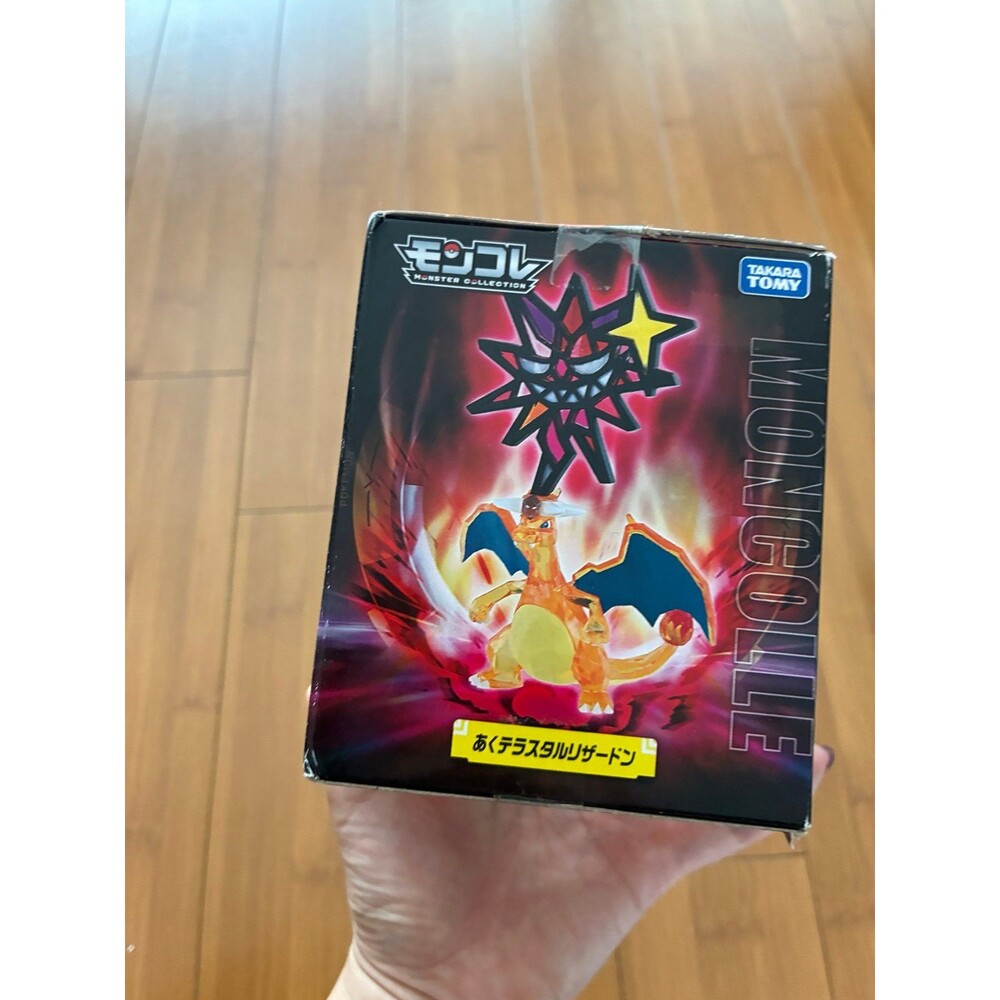 Takara Tomy Pokemon Moncolle Aku Terastal Charizard